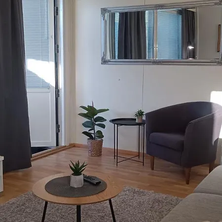 Bright Two-room In Raksila, Free Parking 오울루
